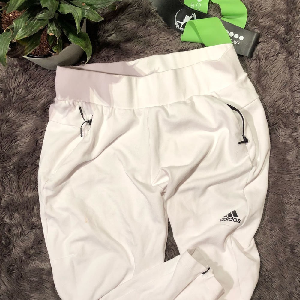 Adidas joggers